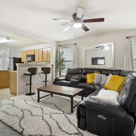 Villa Stylish, Cozy And Centrally Located Oasis.